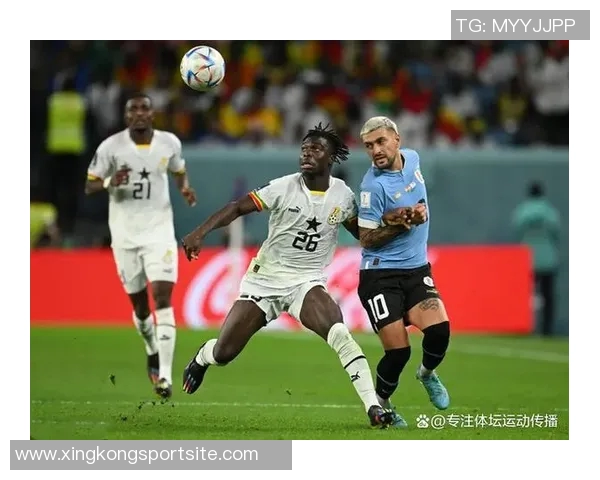 本坦库尔因铲球染红离场乌拉圭队在友谊赛中以1比5落后美国队 本坦库尔因铲球染红离场乌拉圭队在友谊赛中以1比5落后美国队