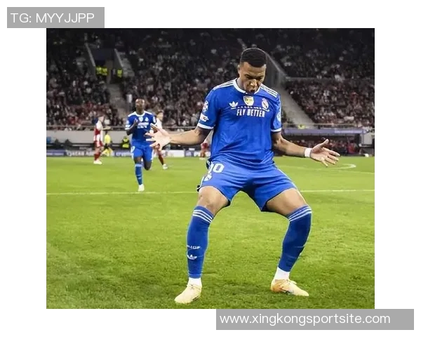 皇马客战赫罗纳大名单公布库尔图瓦吕迪格复出赫伊森等缺席 皇马客战赫罗纳大名单公布库尔图瓦吕迪格复出赫伊森等缺席